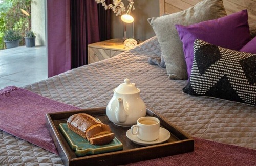 Kasauli Villa | 5B-WINDSONG-KASAULI · Peaceful and adorable 5 B/R villa with BBQ+Gazebo