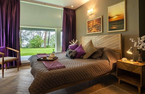 Kasauli Villa | 5B-WINDSONG-KASAULI · Peaceful and adorable 5 B/R villa with BBQ+Gazebo