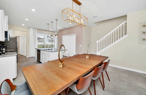 Davenport Resort | 5BD Windsor Island near Disney (WI 3448)