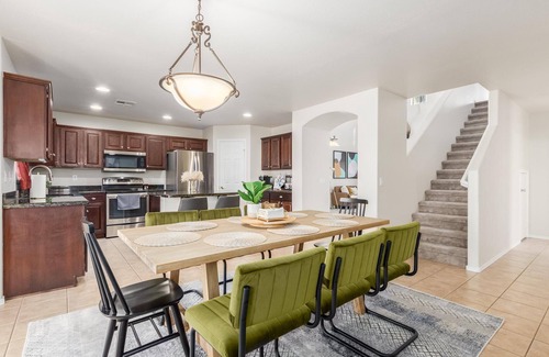 San Tan Valley House | 5BR/3BA Home with Private Heated Pool and Golf Course Views in San Tan Valley