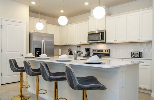 Four Corners House | 5BR - Brand New Home! - Windsor Cay
