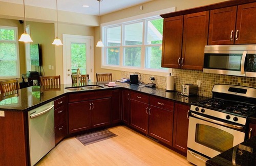 Lake Michigan Beach House | 5BR Coloma House - walking distance to Lake Michigan