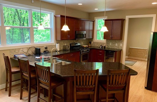 Lake Michigan Beach House | 5BR Coloma House - walking distance to Lake Michigan