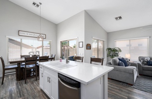 Avondale House | 5BR Family Friendly | Heated Pool + Game Room