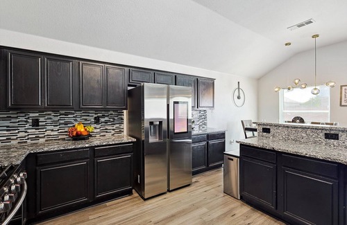 DeSoto Villa | 5BR Getaway in DeSoto with Pool, Hot Tub & Cinema