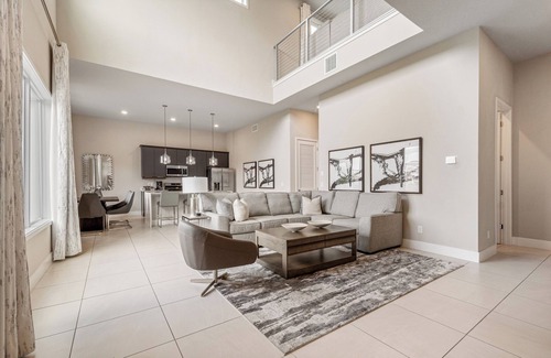 Reunion House | 5BR Golf View Penthouse Near Disney Luxe Stay!