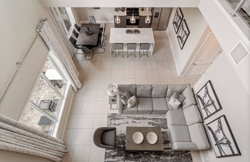 Reunion House | 5BR Golf View Penthouse Near Disney Luxe Stay!