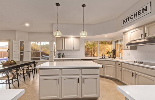 Foothills House | 5BR, Heated Pool, 4 KING Beds, Mtn Views, Game Room, Golf, Self Check In, BBQ