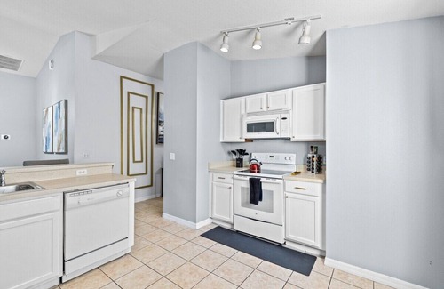 Sandy Ridge Villa | 5BR Heated Pool & Grill w/Pool Table & Darts!