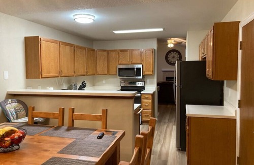 Cheyenne Meadows House | 5BR Kid-friendly Retreat w/Hot Tub, BBQ grill, Fire Pit, Near Attractions