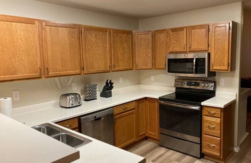 Cheyenne Meadows House | 5BR Kid-friendly Retreat w/Hot Tub, BBQ grill, Fire Pit, Near Attractions