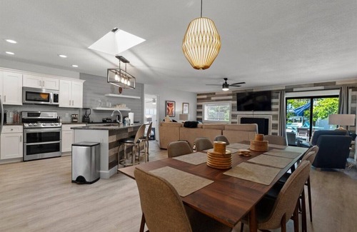 St. Augustine House | 5BR Ocean Getaway | St. Augustine Home w/Tiki Bar