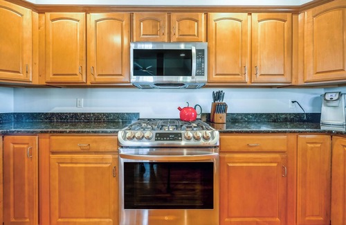 Peahala Park House | 5BR Oceanside with Covered Outdoor Area w/rooftop deck - Beach Haven Park, LBI