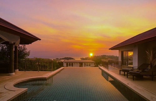 Choeng Mon Villa | 5BR Sea View Private Pool Villa Short Walk to Choeng Mon Beach
