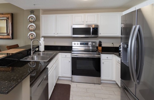 Panama City Beach Condo | 5B’s Beach Break-Beachfront Condo+Beach Chairs🌴2024 - The Year of FUN in the SUN