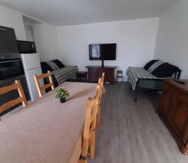 Noyers-sur-Cher House | 5km de beauval, gîte l'étoile des châteaux