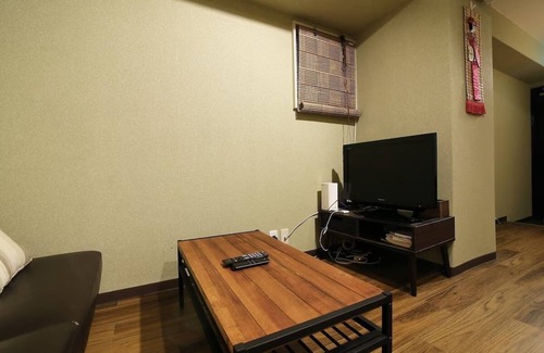 Shinjuku Apartment | 5min to Station/Best Value 2BR Sleep 6/Quiet Area