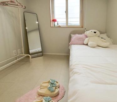 Sinchon-dong Villa | 5mins to Hongdae, Sinchon - new Two rooms