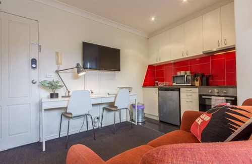 Fitzroy Apartment | 5MOOR · Studio Apartment in the heart of Fitzroy