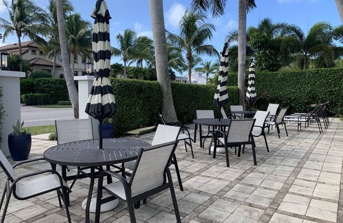 Old Naples Condo | 5th Ave Beach Club - 1st floor