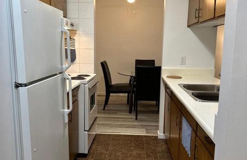 Whitehorse Apartment | 5th Ave Suites