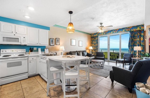 Brush - Stewarts Condo | 5th Floor Ocean Front Beauty, Private Balcony *Newly Furnished!*