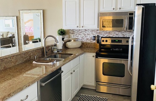 Osage Beach Condo | 5th floor VIEW! Lakefront, pools, elevator, can't go wrong!