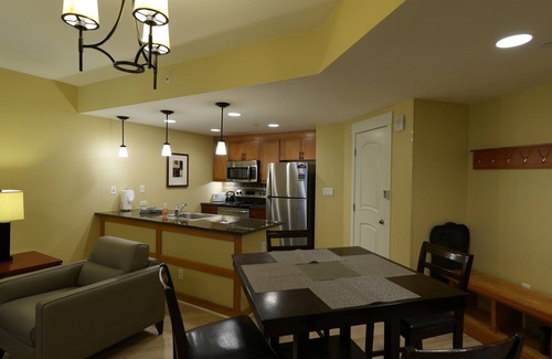 Winter Park Condo | 5th-Floor With Beautiful Views Full Kitchen Elegant New Italian Sleeper Sofa