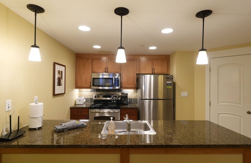Winter Park Condo | 5th-Floor With Beautiful Views Full Kitchen Elegant New Italian Sleeper Sofa