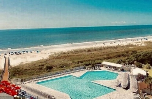 Folly Field Condo | 5th Villa to Beach Remodeled for 2021- Steps to Open Beach * SLEEPS 7 *