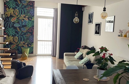 Mauguio Apartment | 6-8 person duplex apartment 15 minutes from the beach
