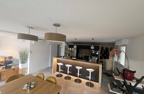 Boulouris-sur-Mer Apartment | 6-bed apartment, 60m² terrace, 2-minute walk to shops and beach (+/- 150m)