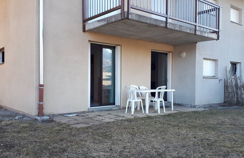 Savines-le-Lac Apartment | 6-bed apartment, garden level, lake view