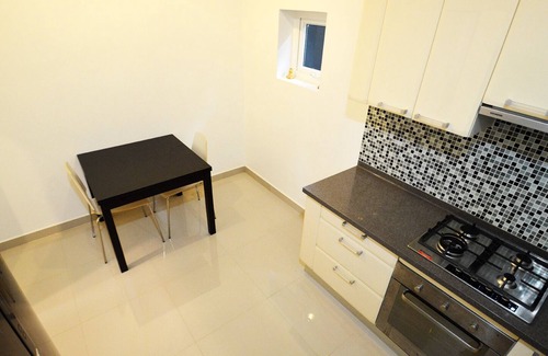 Jomtien Apartment | 6 bed Villa private pool 300m from beach