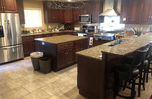 Washington Fields House | 6-Bedroom, 3-Bath—Perfect Group Getaway Home w/HOT TUB!