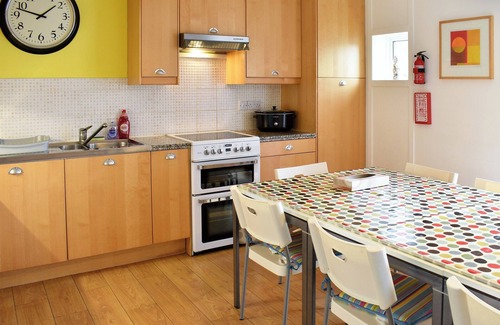 Middleton-on-Sea Cottage | 6 bedroom accommodation in Elmer Sands, near Bognor Regis