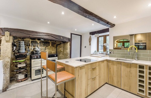 Billingsley Cottage | 6 bedroom accommodation in Highley, near Bridgenorth