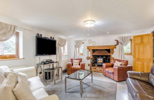 Billingsley Cottage | 6 bedroom accommodation in Highley, near Bridgenorth