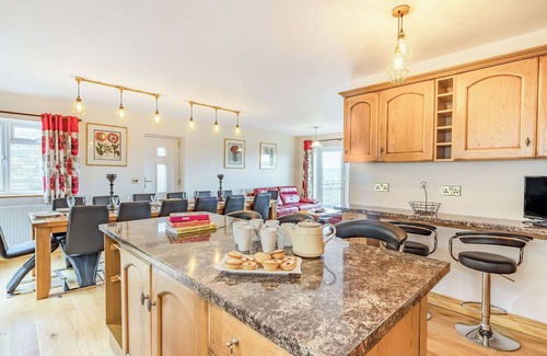 Cinderford Cottage | 6 bedroom accommodation in Cinderford