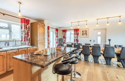 Cinderford Cottage | 6 bedroom accommodation in Cinderford