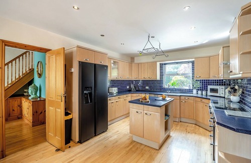 Spilsby Cottage | 6 bedroom accommodation in Orby, near Skegness