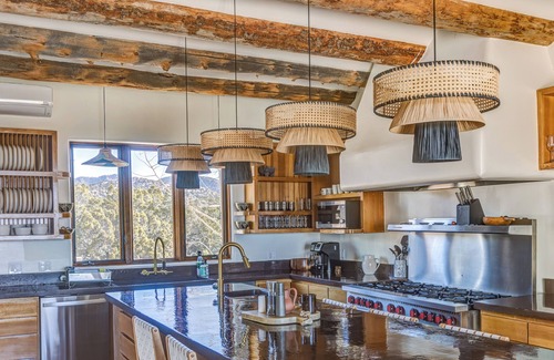 Santa Fe House | 6-bedroom Estate in Santa Fe's Sunlit Hills with Stunning Mountain Views