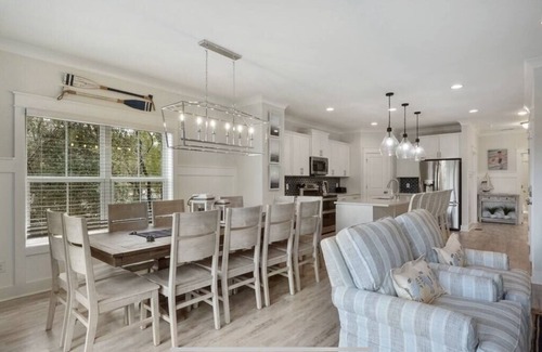 Folly Field House | 6 Bedroom, Free Heated Pool + Elevator Sleeps 26