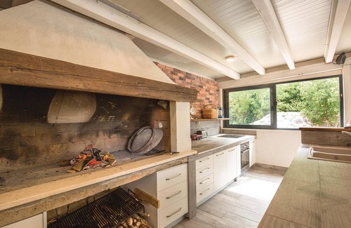 Rastovac House | 6 bedroom gorgeous home in Zagvozd
