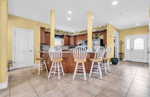 South Seaside Park House | 6 Bedroom Home in SOUTH Seaside Park one BLOCK FROM ISLAND BEACH STATE PARK!