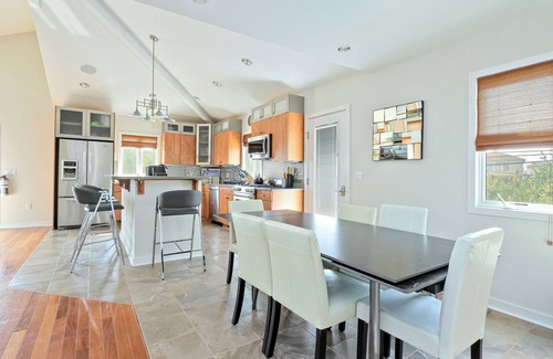 Loveladies House | 6-bedroom LBI house w heated pool, ocean views, outdoor entertaining area