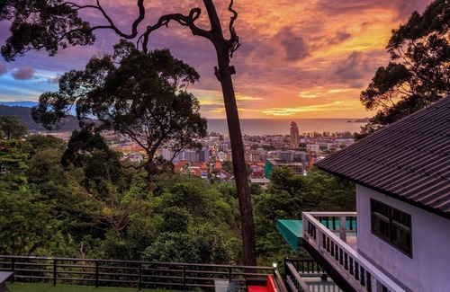 Patong Villa | 6 Bedroom POOL villa Amazing 360° SEA, mountain and city VIEW.