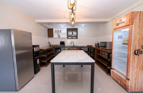 Baguio Apartment | 6-bedroom The Warehouse Loft with Reserved Parking and Free WiFi