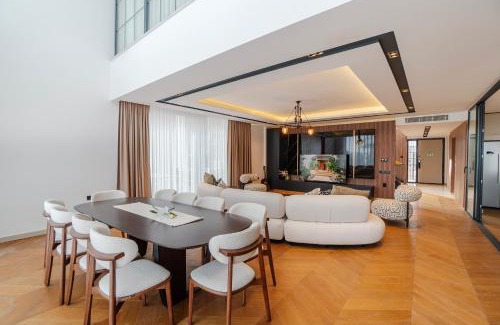 Dosemealti Villa | 6-Bedroom Villa with Sauna & Pool