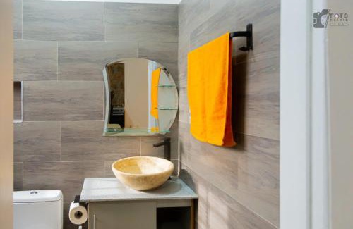 Teshie Apartment | 6 Bedrooms Apartments In Accra